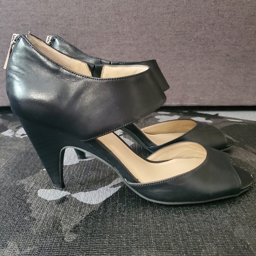 INC Garvin Peep Toe Leather Black Sandal